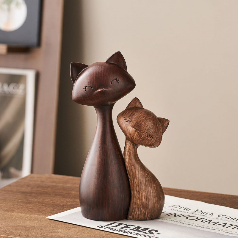 Creative, Niche, High-End Abstract Art Ornaments for Living Room, Office, Study, Entryway, And TV Cabinet Decorations in a Sitting Pose