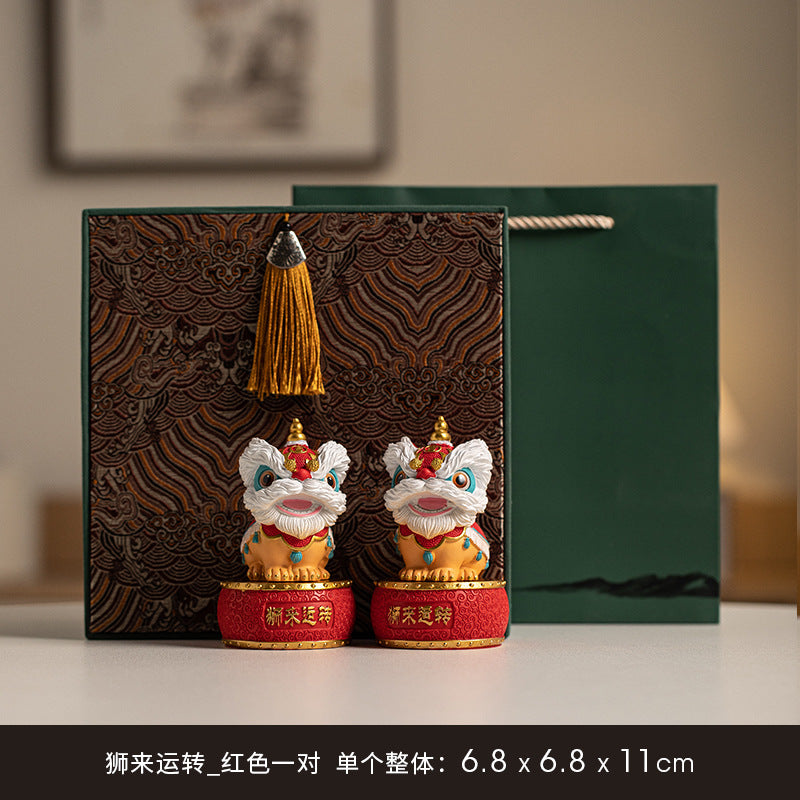 Creative Gift: Lion Dance Figurine for Foreigners, a Chinese-style Gift with a Modern Twist, High-end Niche Lion Dance Ornament