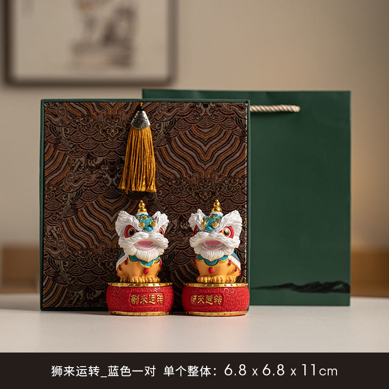 Creative Gift: Lion Dance Figurine for Foreigners, a Chinese-style Gift with a Modern Twist, High-end Niche Lion Dance Ornament